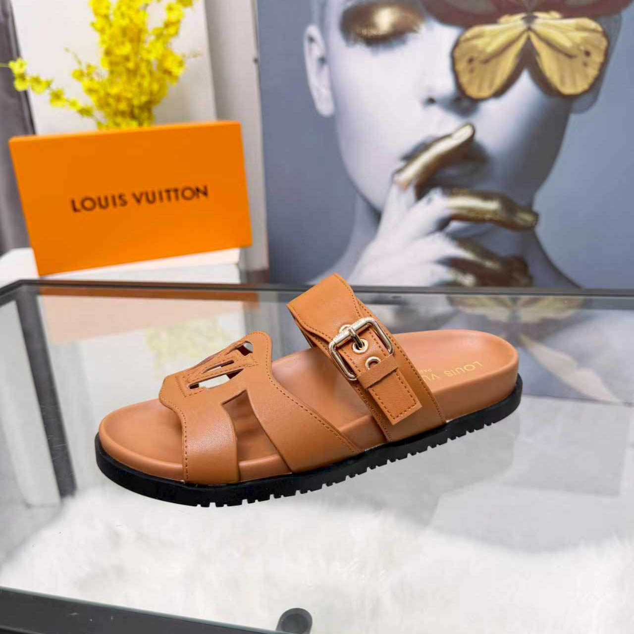 Louis Vuitton LV Isola Comfort Mule 1AJOPR - DesignerGu