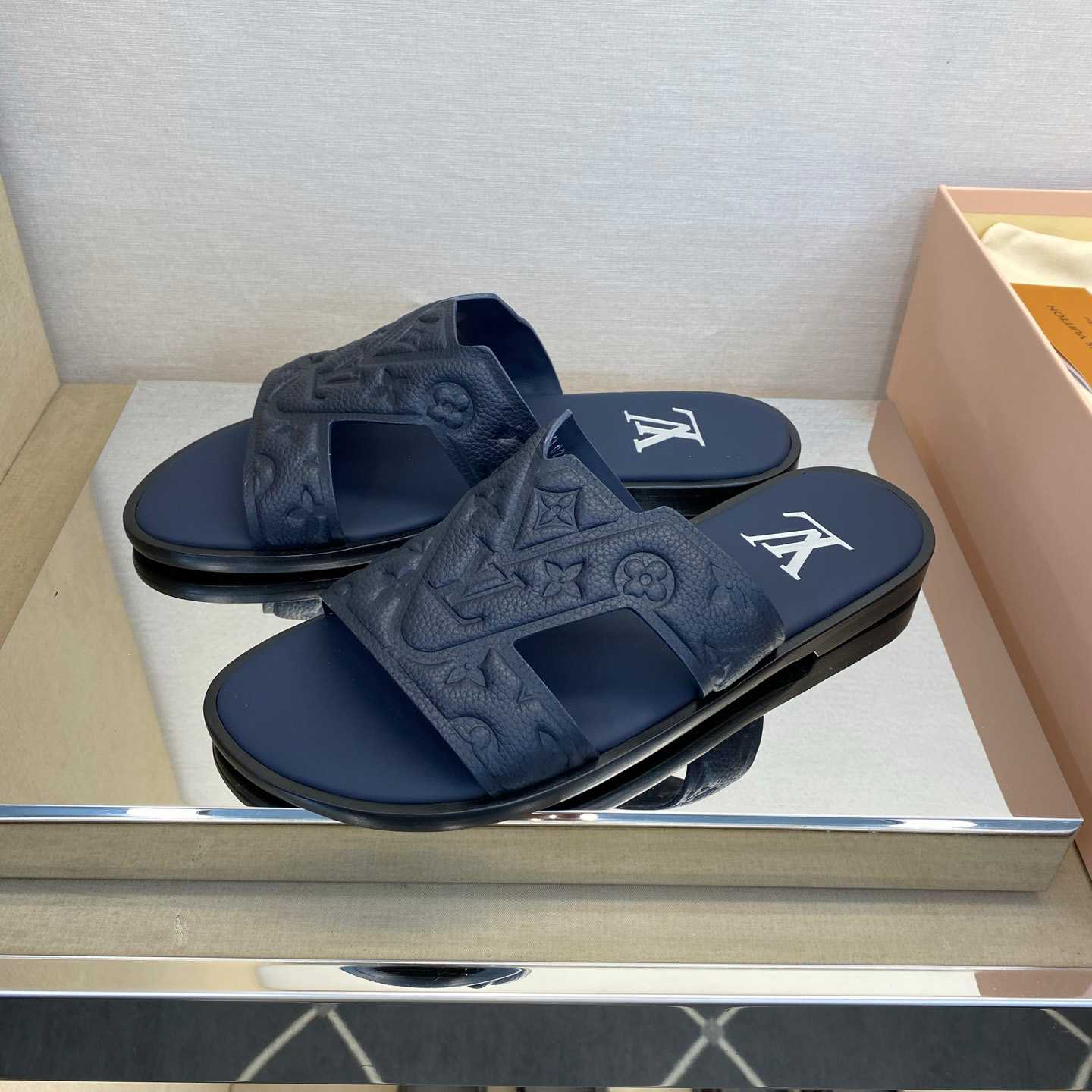 Louis Vuitton LV Oasis Mule    - DesignerGu