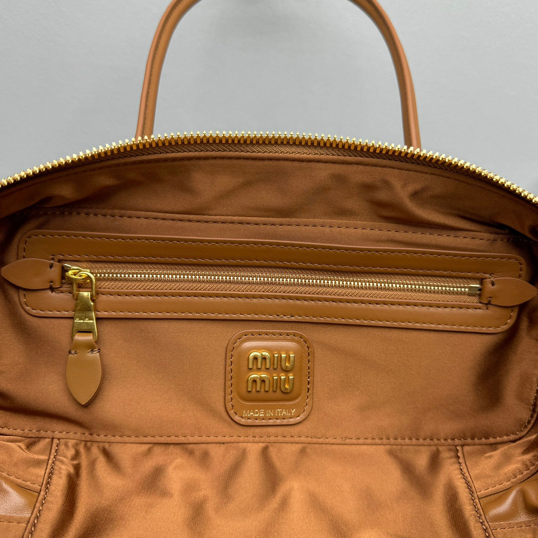 Miu Miu Beau Leather Bag - DesignerGu