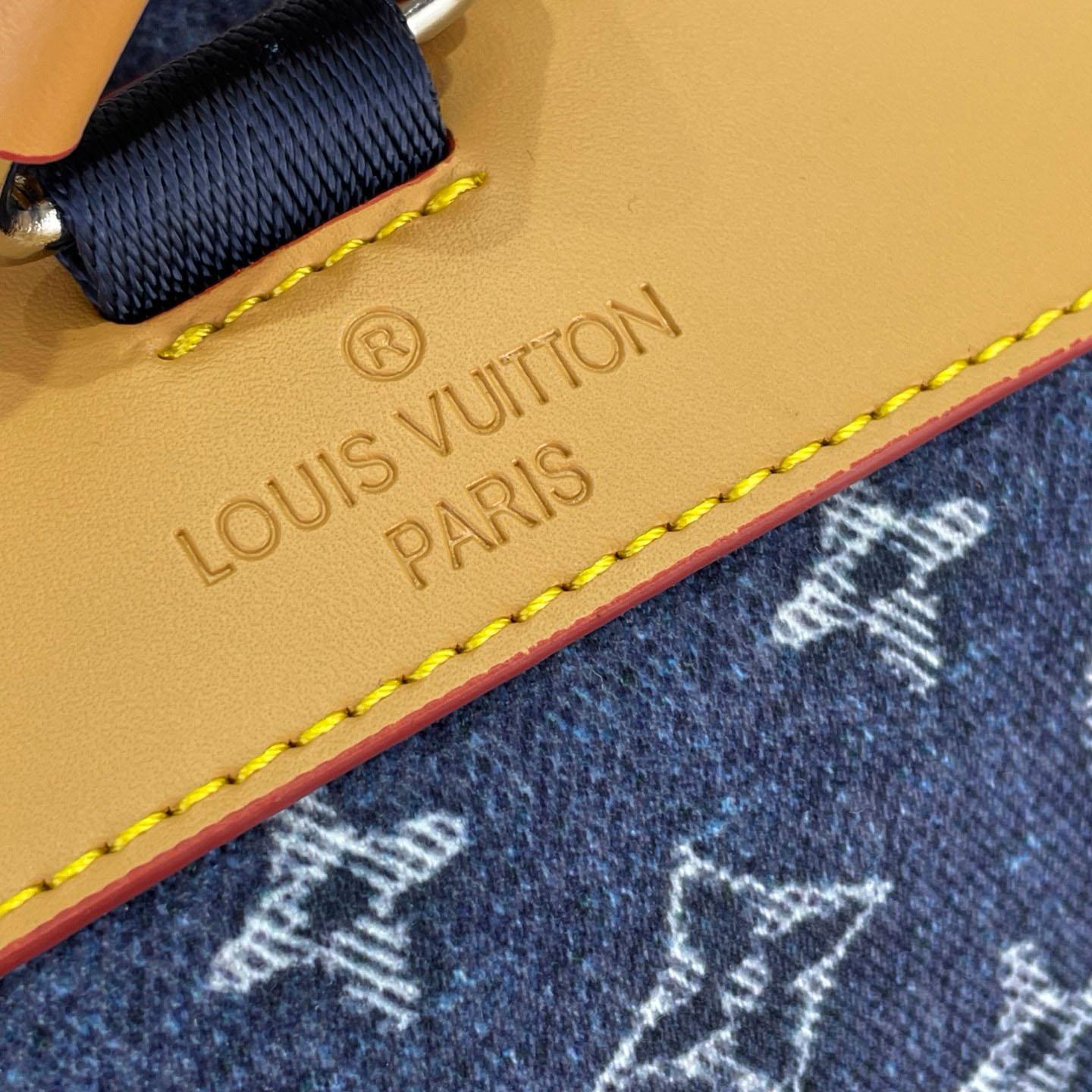  Louis Vuitton Christopher MM     M27554 - DesignerGu