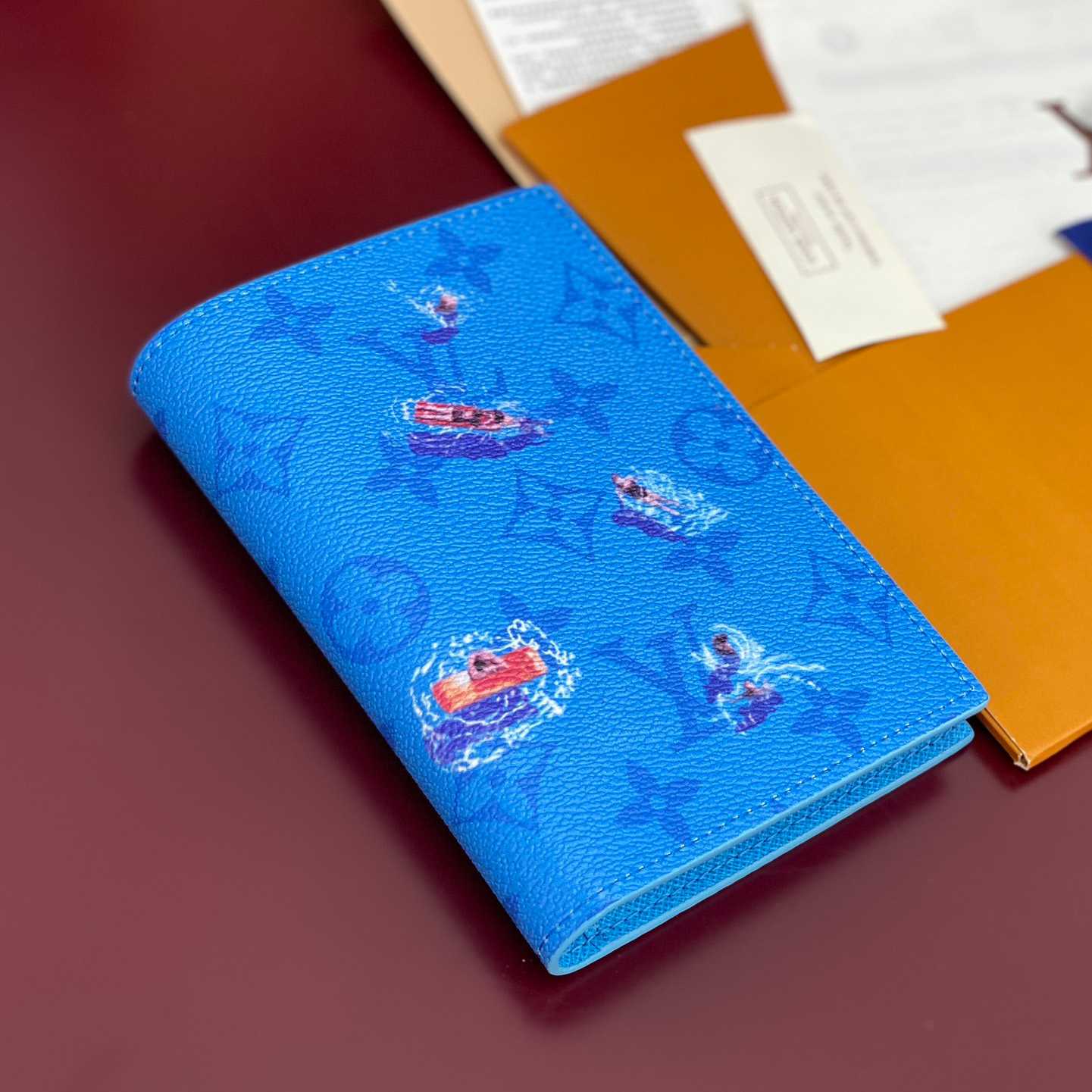 Louis Vuitton Passport Cover M14876 - DesignerGu