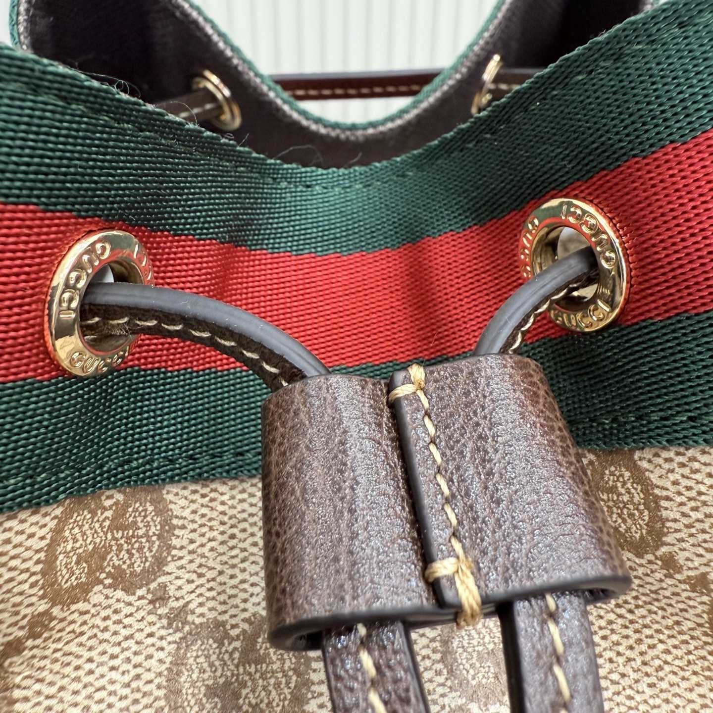 Gucci Venice Large Bucket Bag - DesignerGu