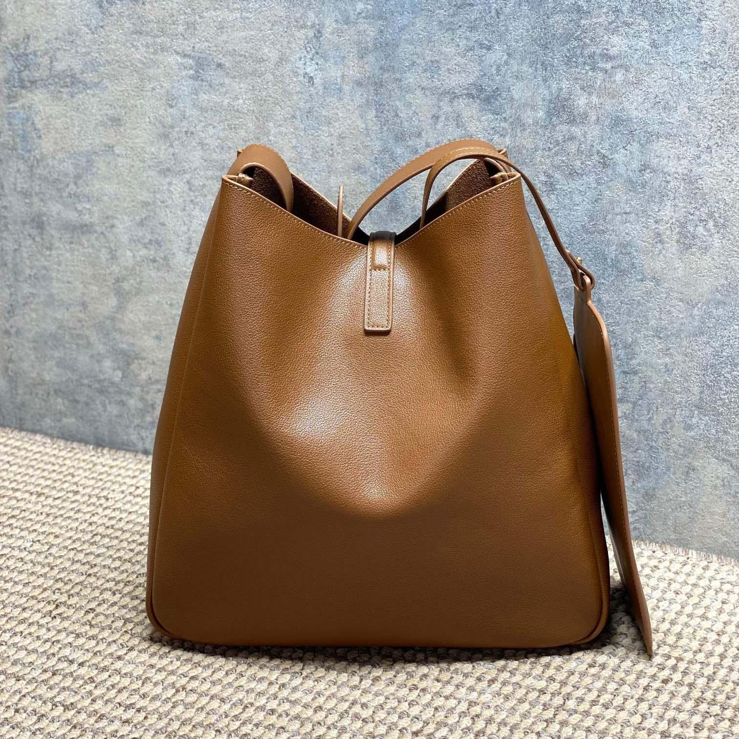 Saint Laurent LE 5 À 7 Supple LARGE In Grained Leather - DesignerGu