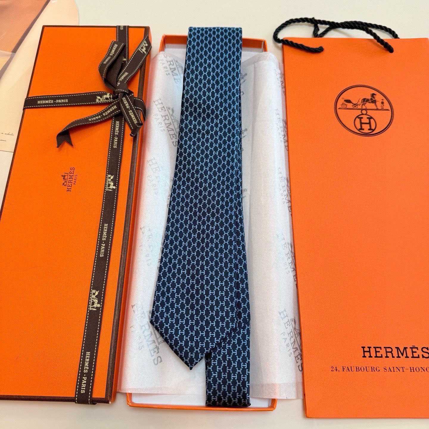 Hermes Dancing H Tie - DesignerGu