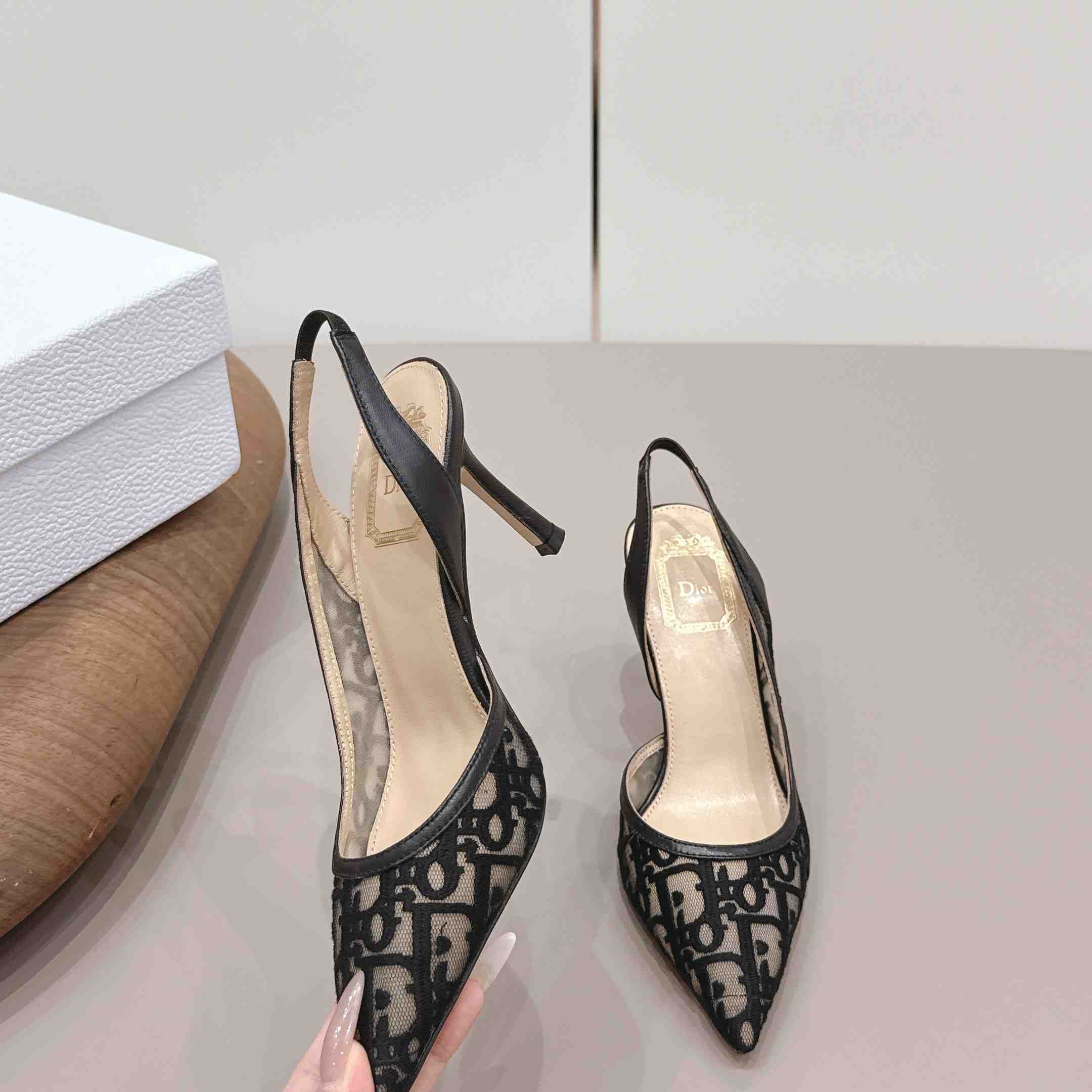 Dior Adiorable Slingback Pump - DesignerGu