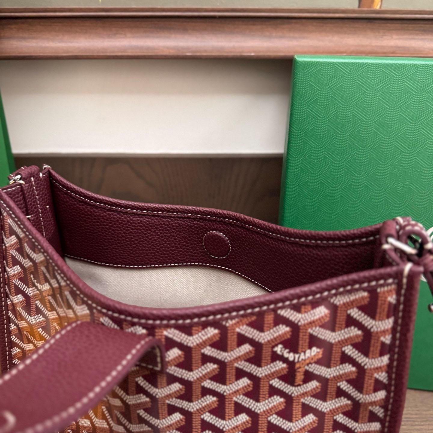 Goyard Musette Bag - DesignerGu