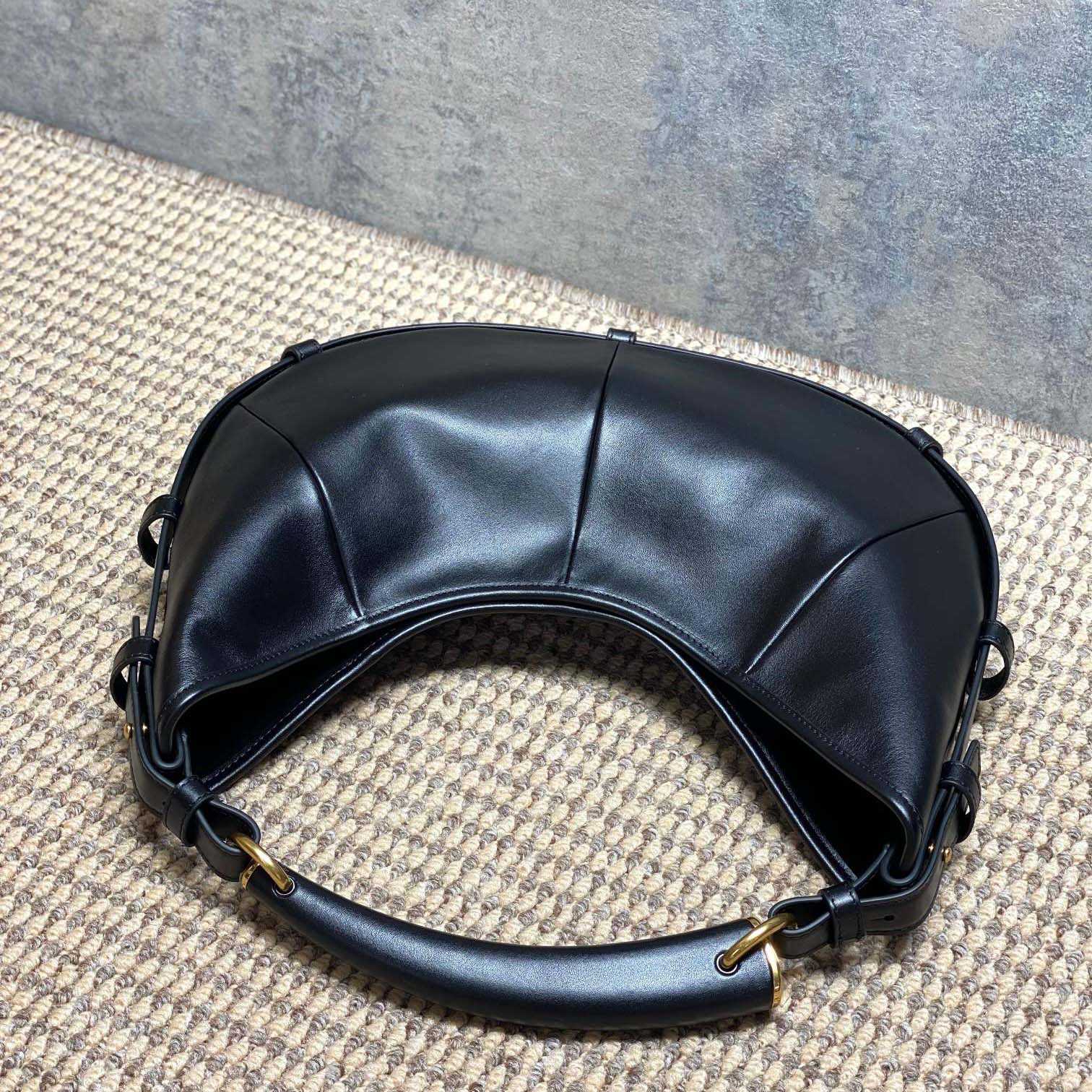 Saint Laurent MOMBASA Medium In Leather - DesignerGu
