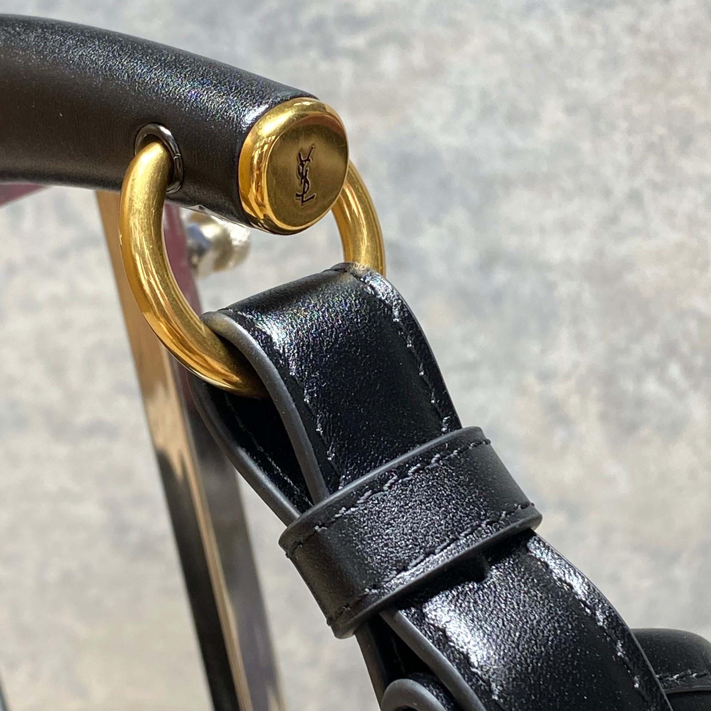 Saint Laurent MOMBASA Medium In Leather - DesignerGu