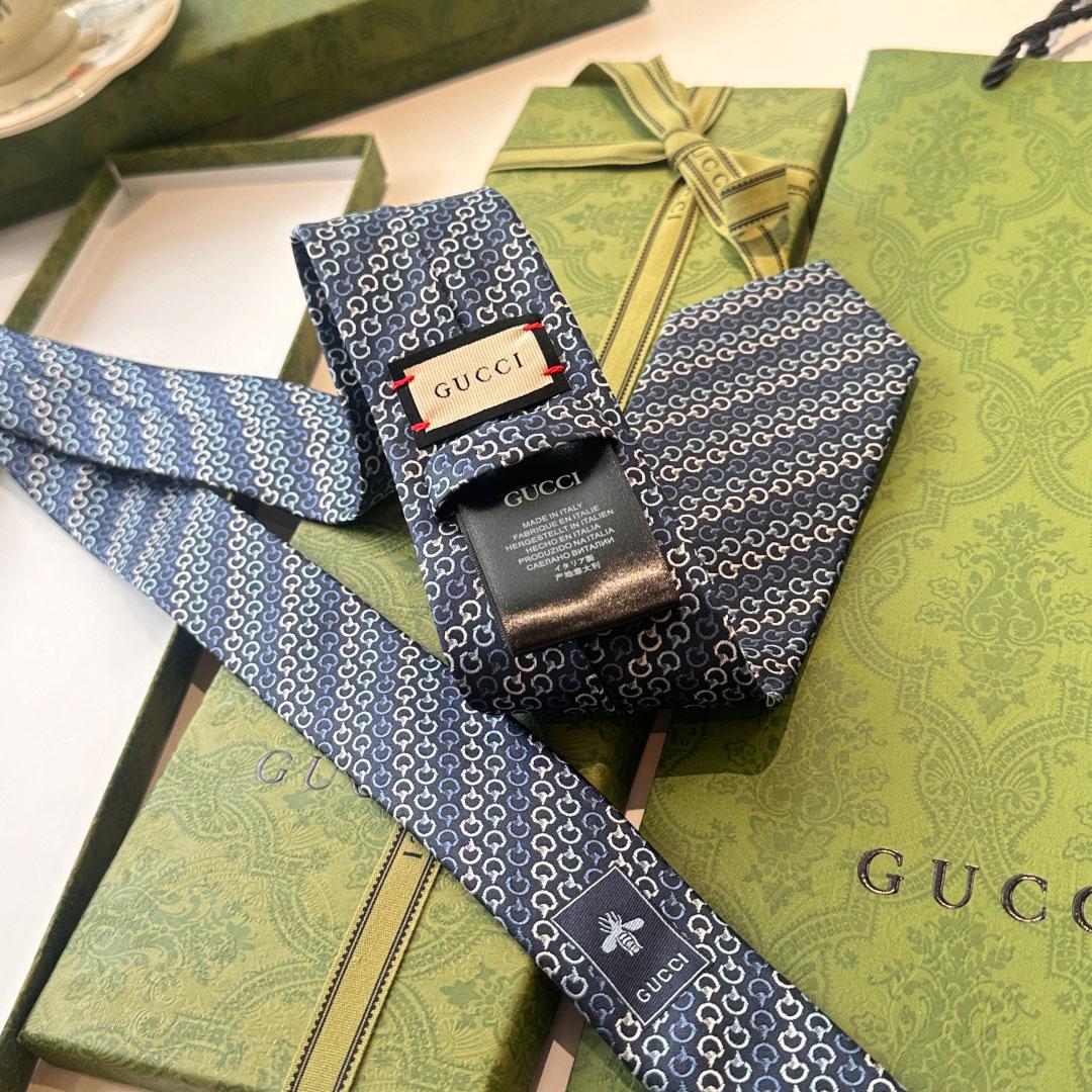 Gucci Horse-Bit Chain Tie - DesignerGu