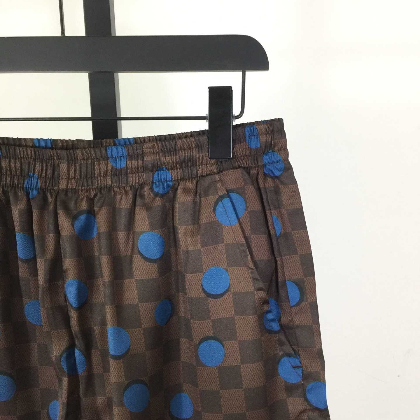 Louis Vuitton Damier Swim Shorts   1AK7DA - DesignerGu