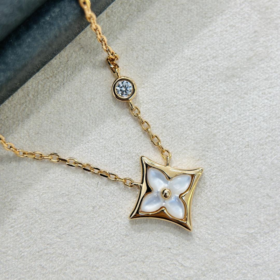 Louis Vuitton Color Blossom BB Star Pendant - DesignerGu