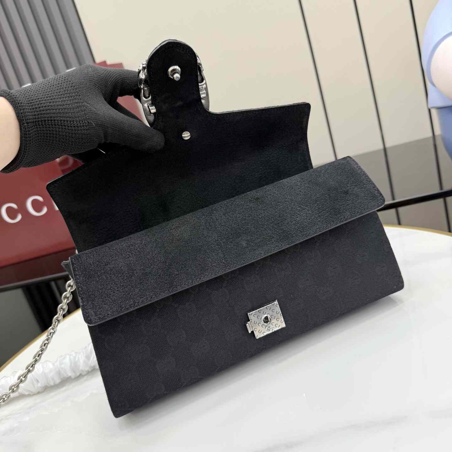 Gucci Dionysus Medium Shoulder Bag - DesignerGu