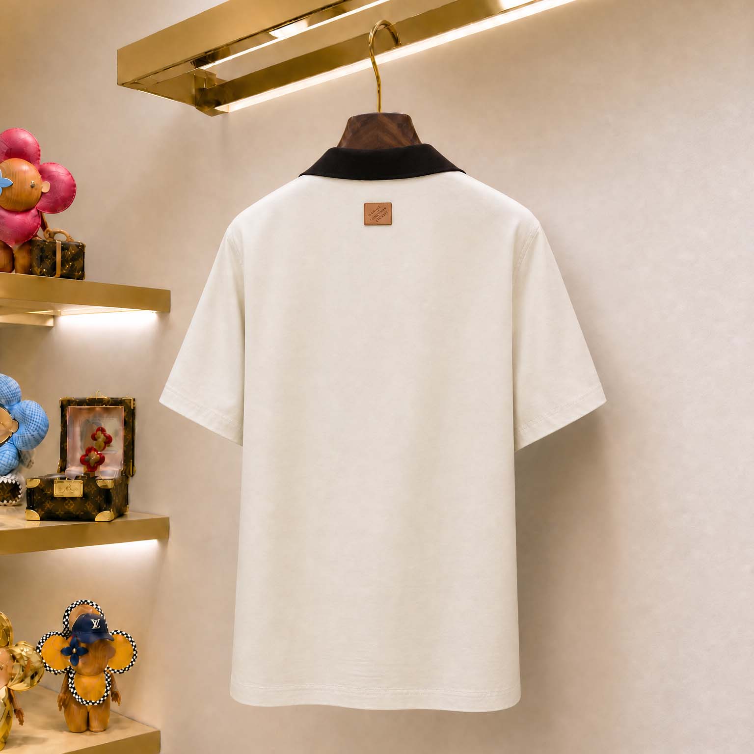 Louis Vuitton Bicolor Warm Up Short-Sleeved Shirt   1AJREV - DesignerGu