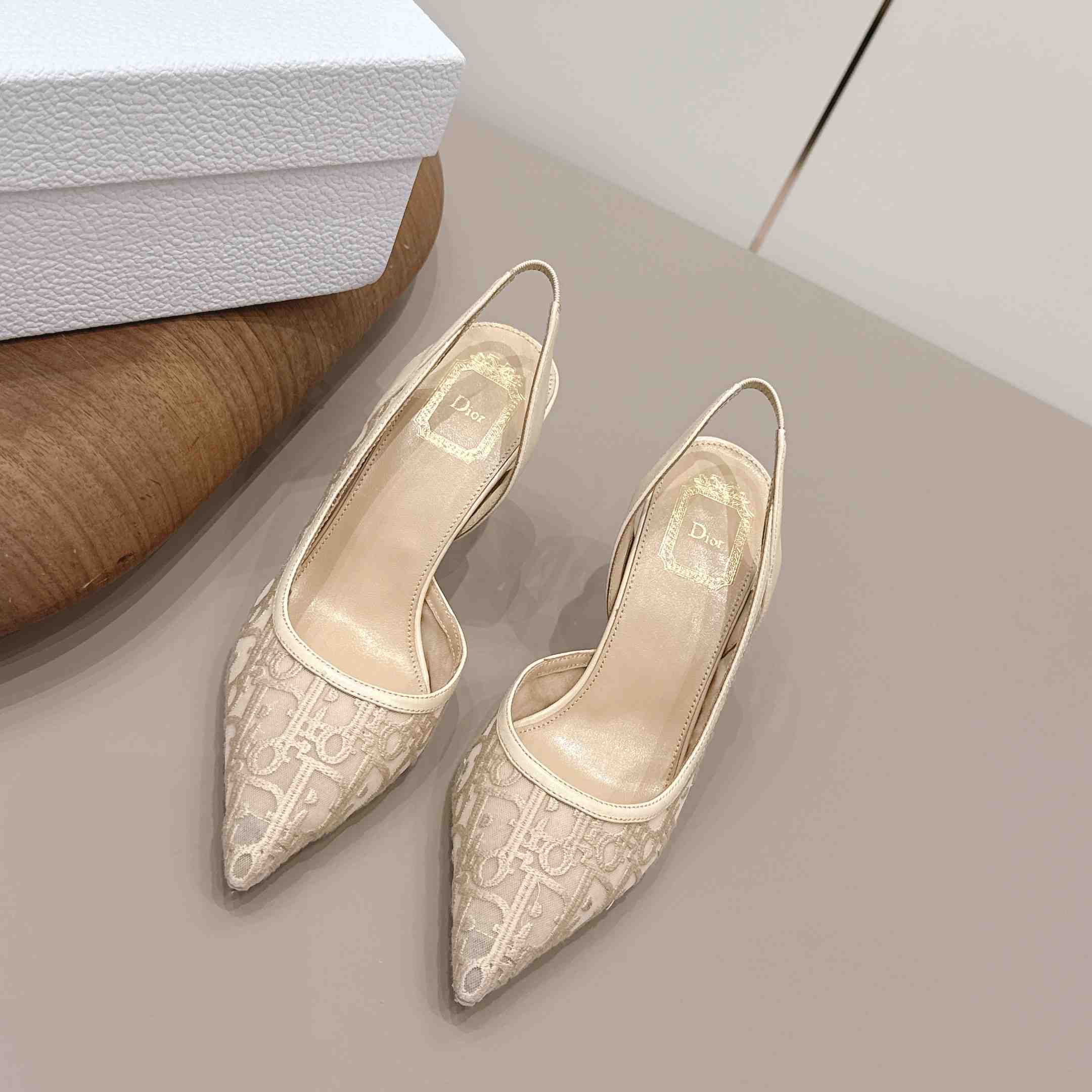 Dior Adiorable Slingback Pump - DesignerGu