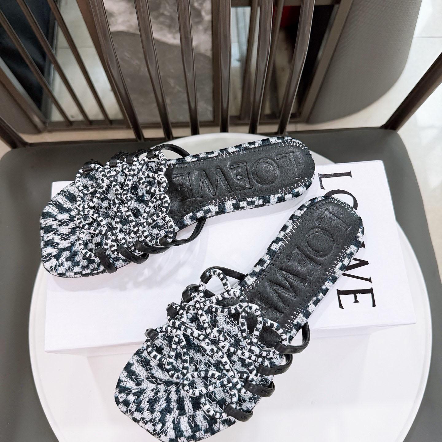 Loewe Petal Anagram Slide In Embroidered Canvas - DesignerGu