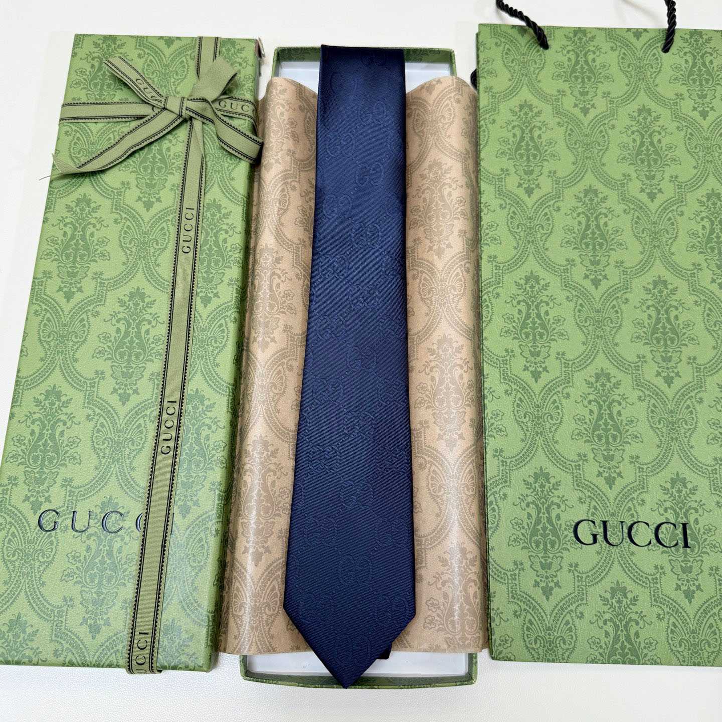 Gucci GG Silk Cotton Tie - DesignerGu