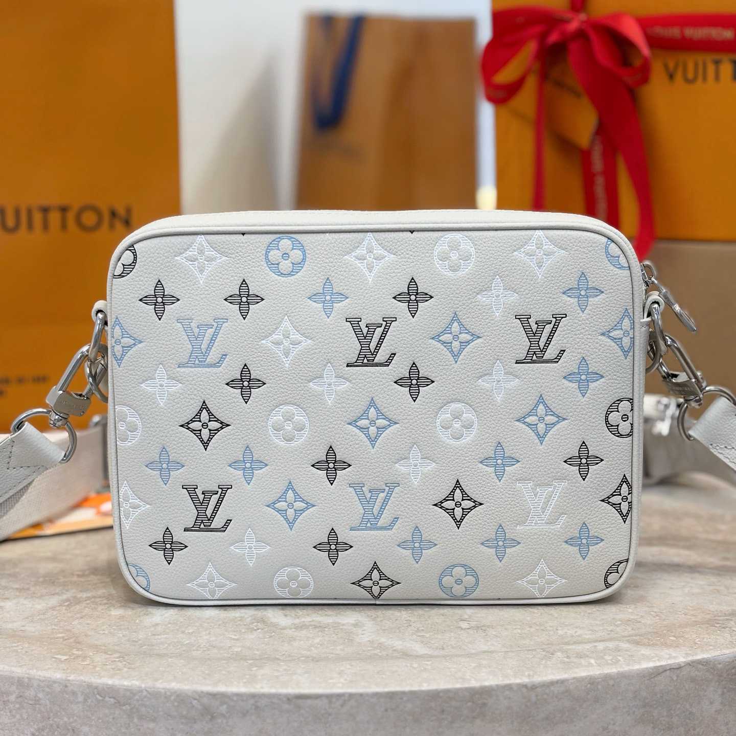 Louis Vuitton Trio Messenger M28854 - DesignerGu
