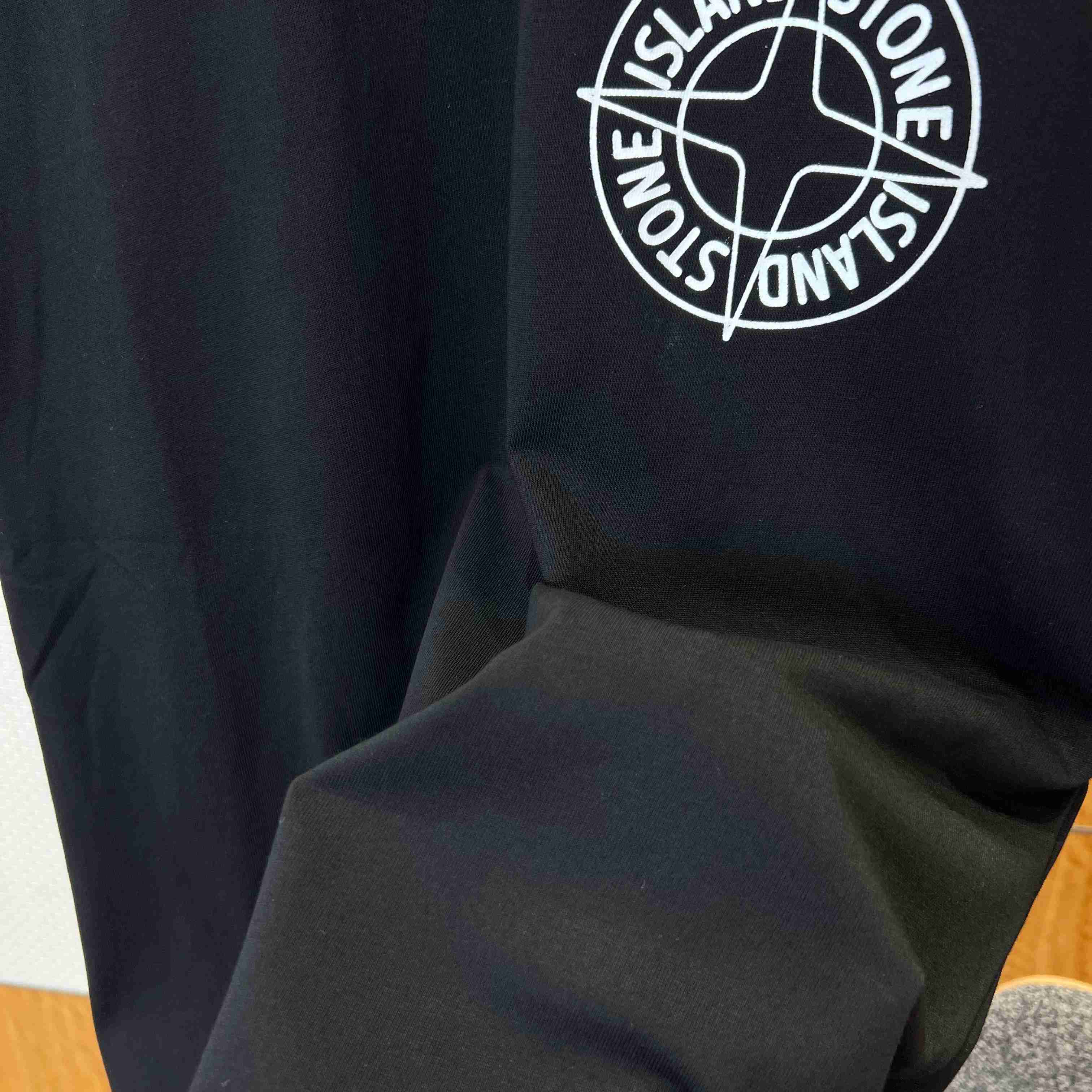 Stone Island Cotton Logo T-shirt - DesignerGu