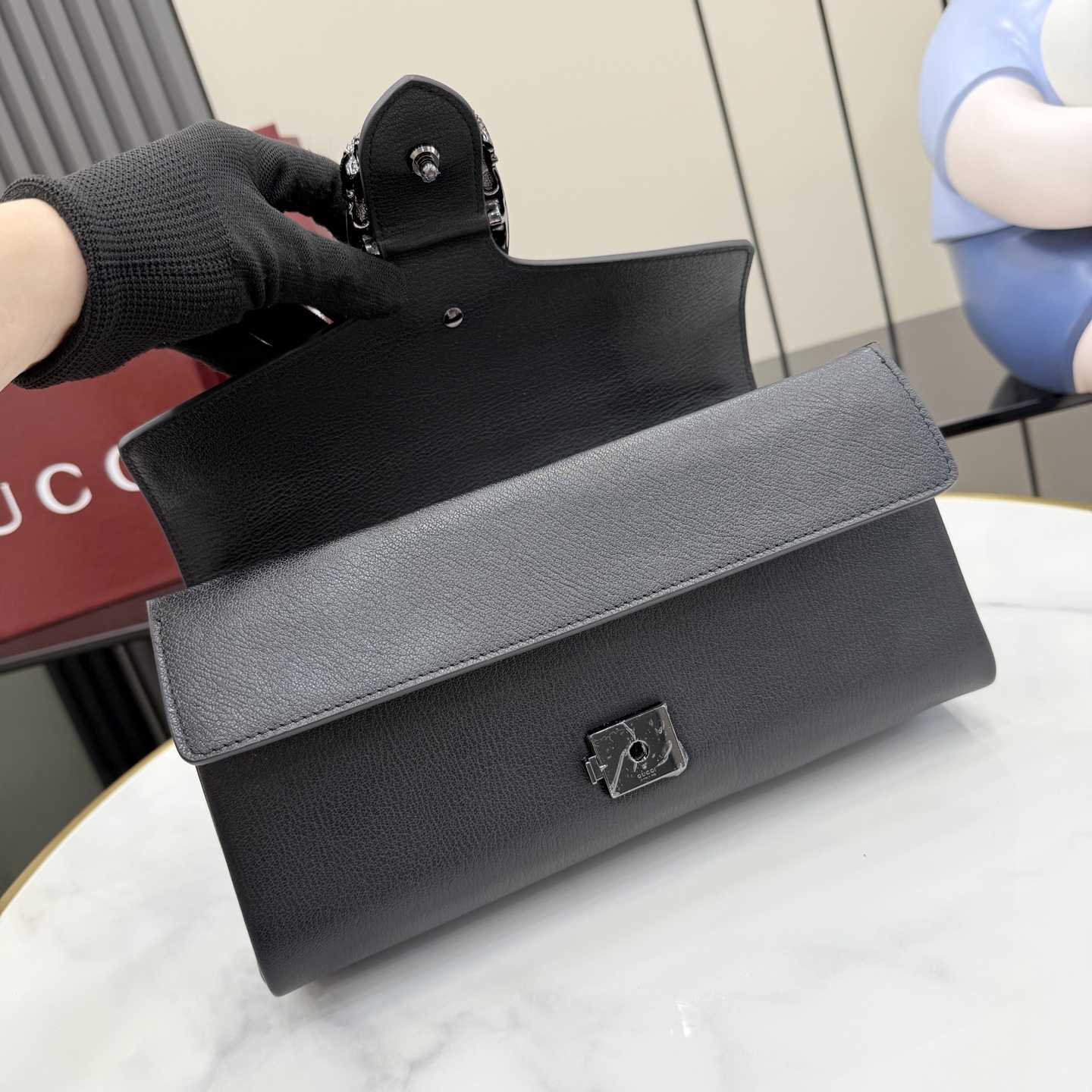 Gucci Dionysus Medium Shoulder Bag - DesignerGu