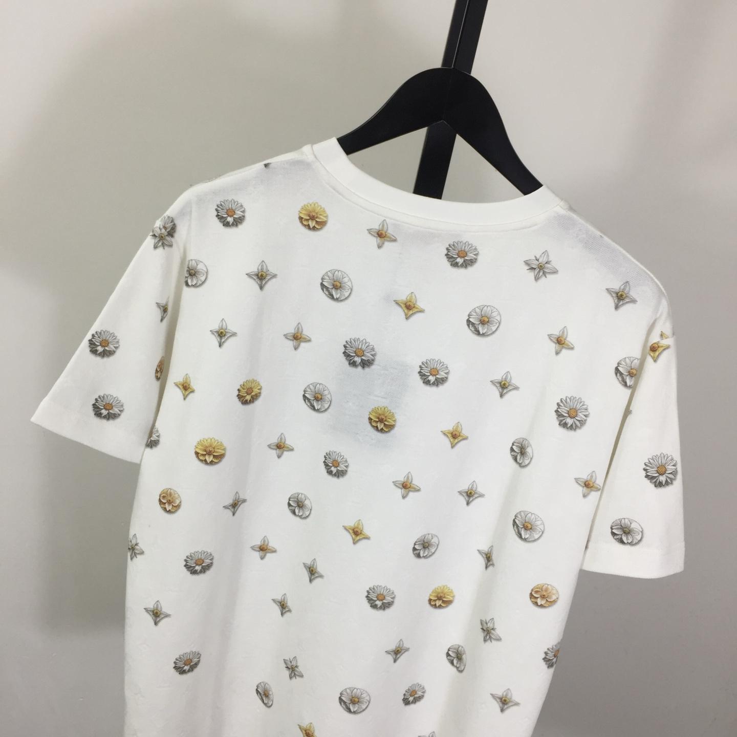 Louis Vuitton Overprinted Monogram Jacquard T-Shirt   1AJRAG - DesignerGu