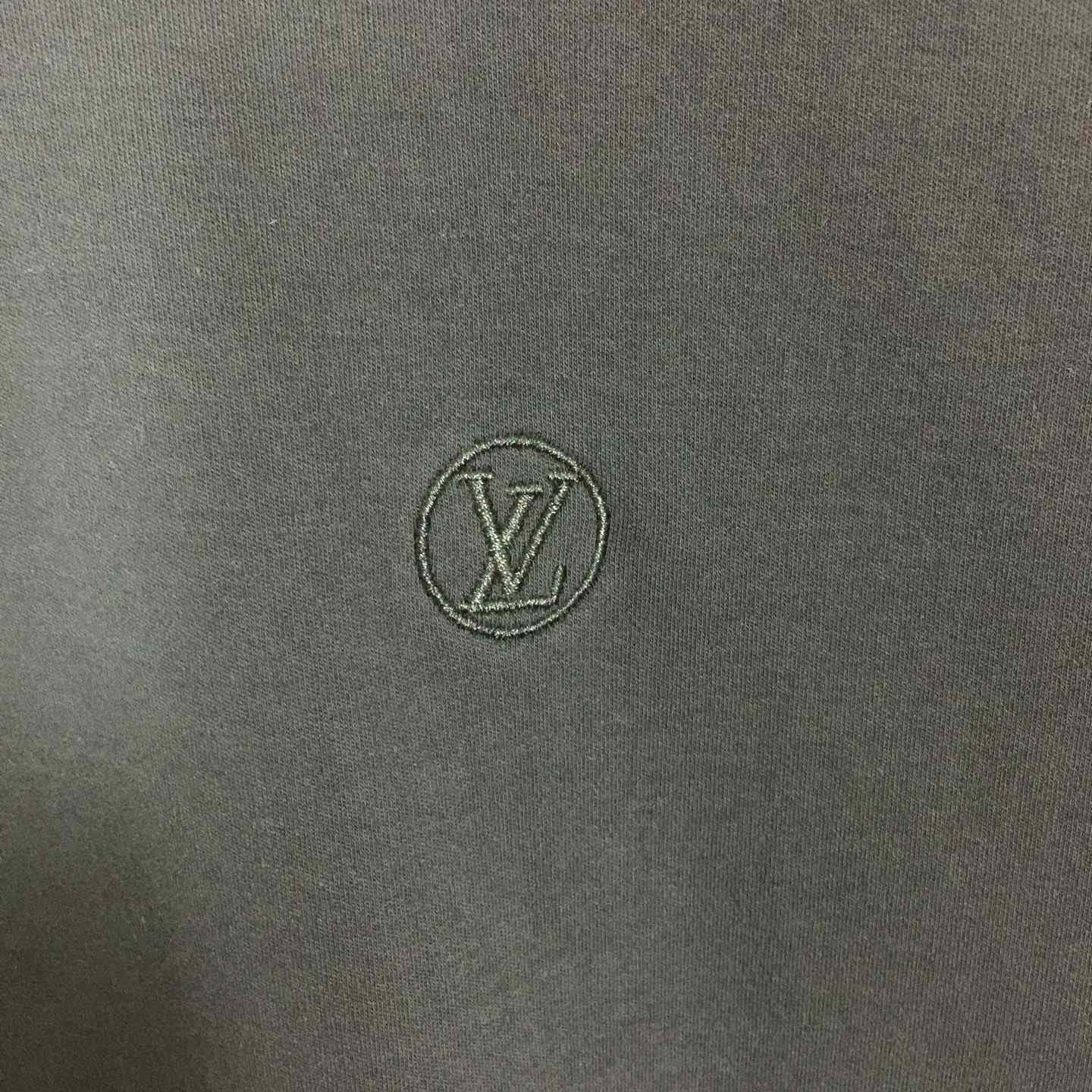 Louis Vuitton Embroidered Logo T-shirt - DesignerGu