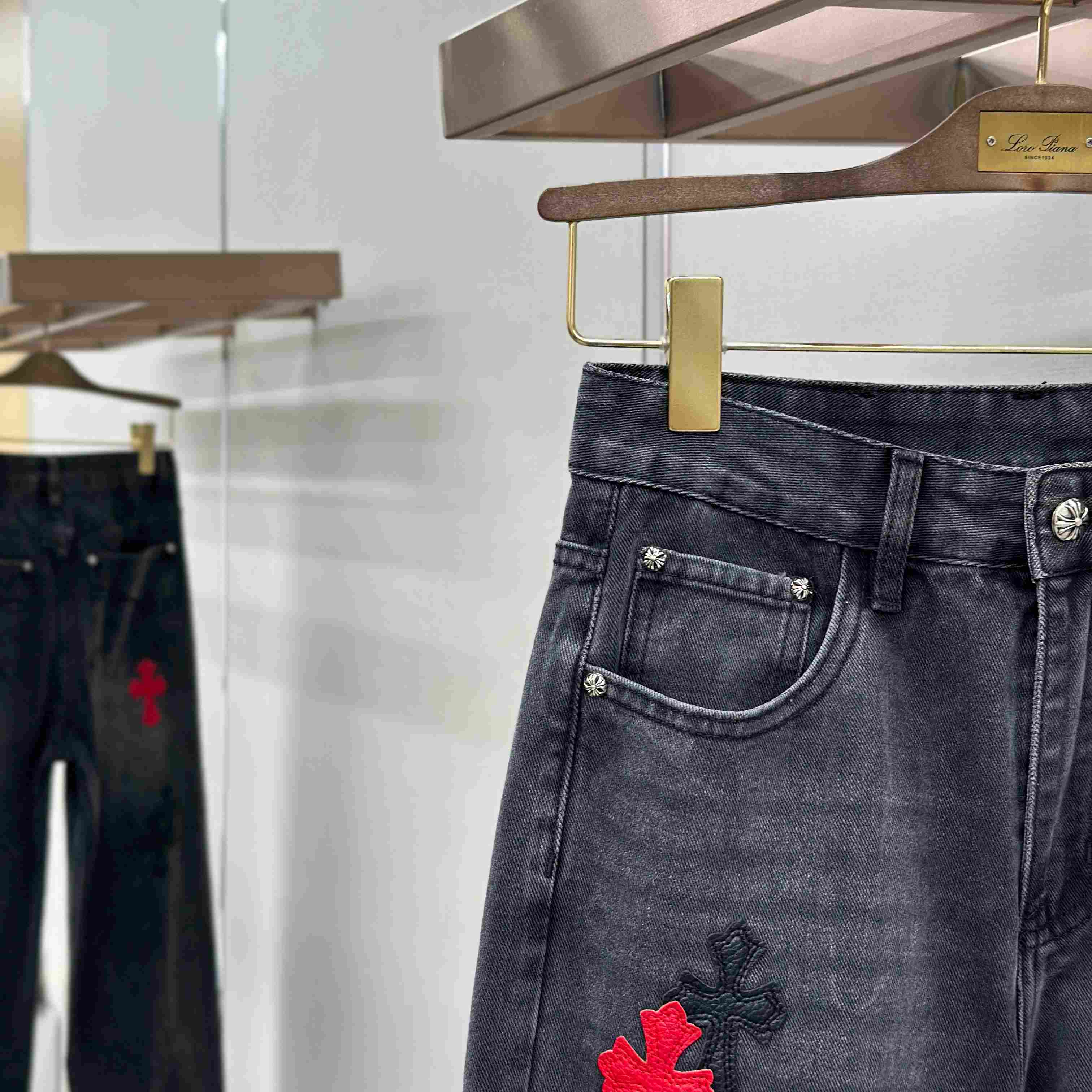 Chrome Hearts Jeans - DesignerGu