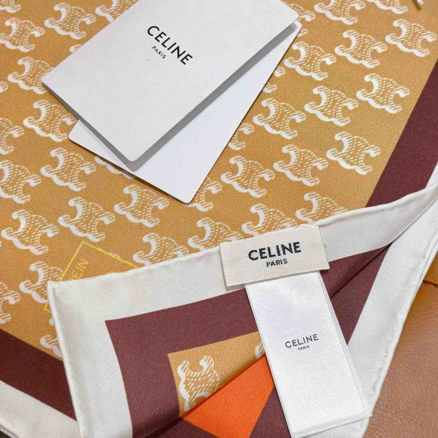 Celine  Square In Silk Twill - DesignerGu