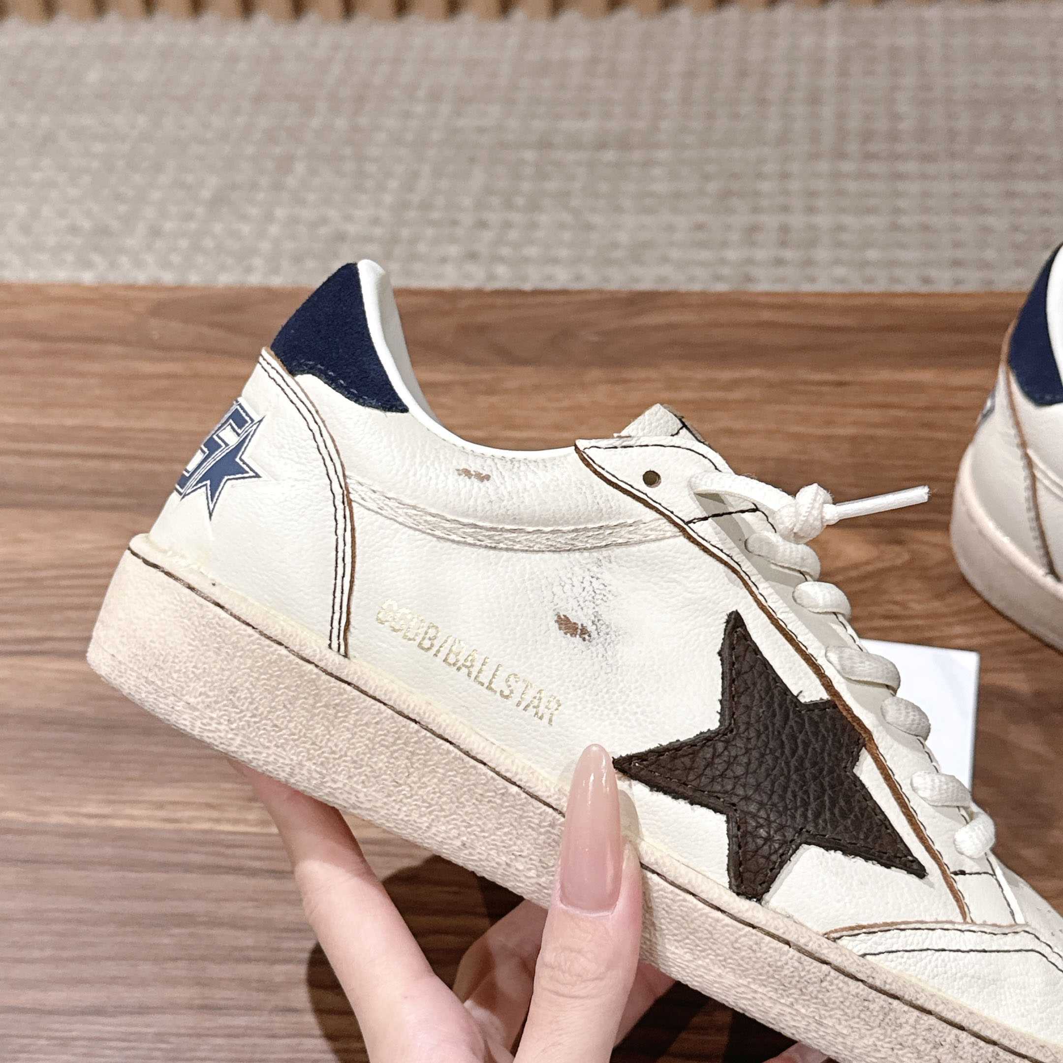 Golden Goose Ball Star Sneakers In Leather - DesignerGu