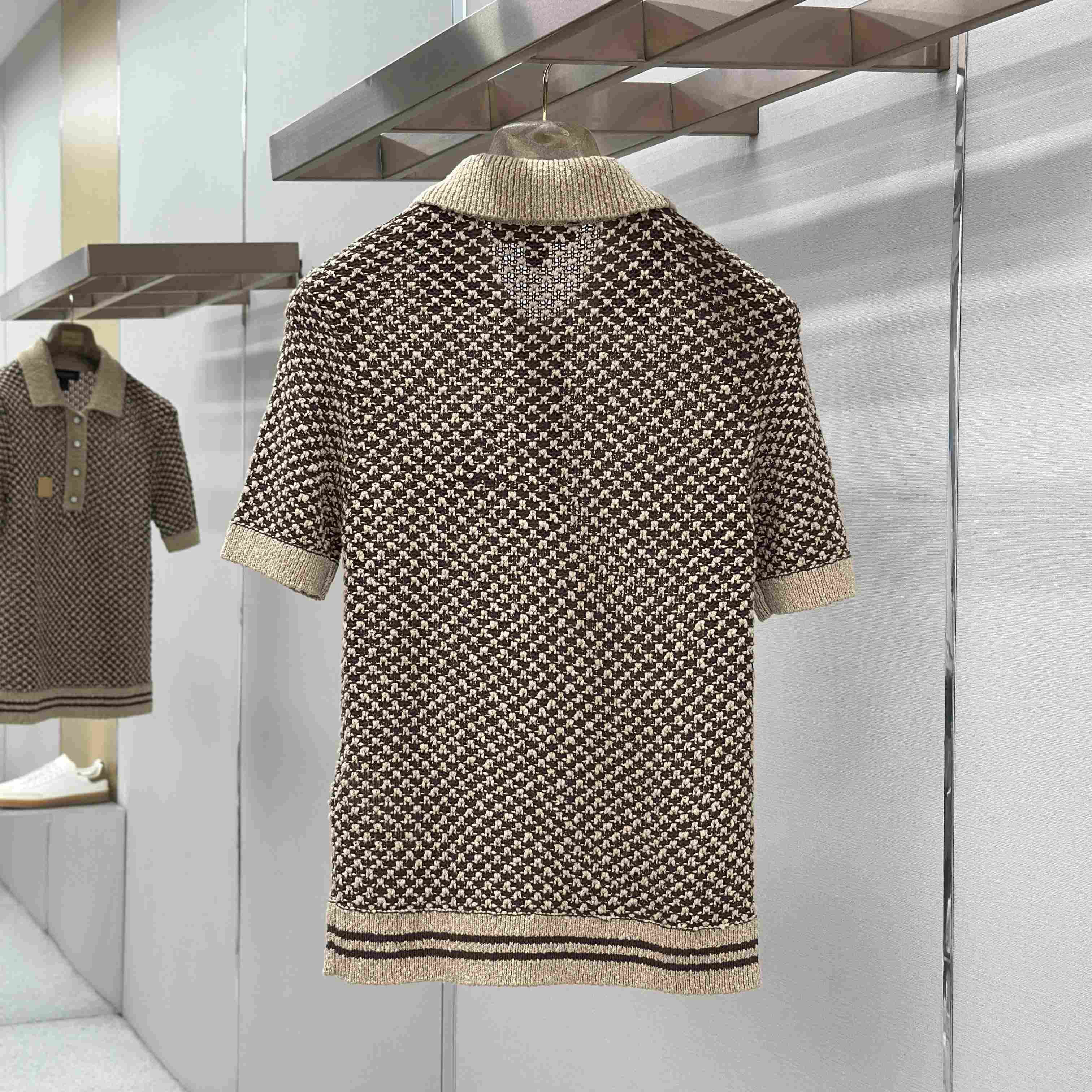 Louis Vuitton Short-Sleeved Knitted Mesh Polo 1AJUUD - DesignerGu