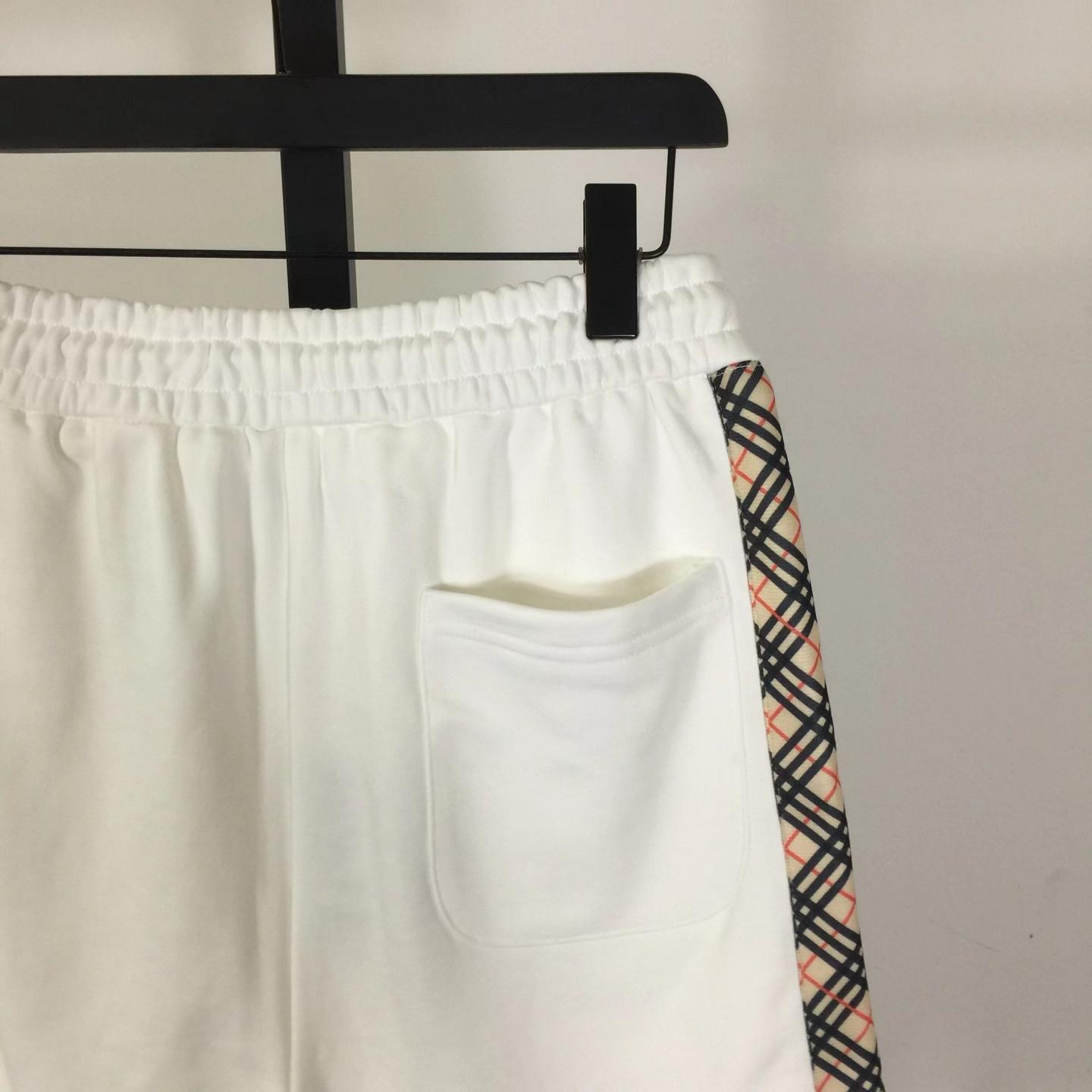 Burberry Men's Bermuda shorts  - DesignerGu
