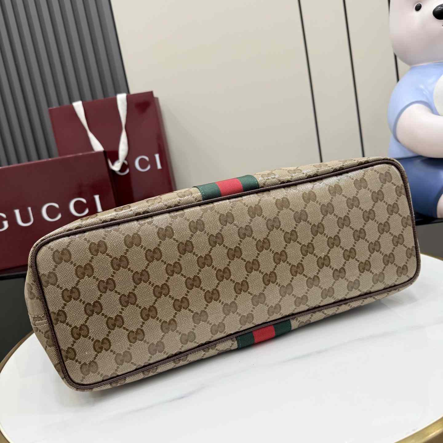 Gucci Tribeca Large Tote Bag  - DesignerGu