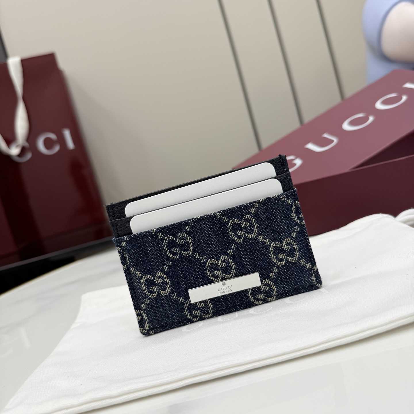 Gucci Card case With Gucci Plaque - DesignerGu