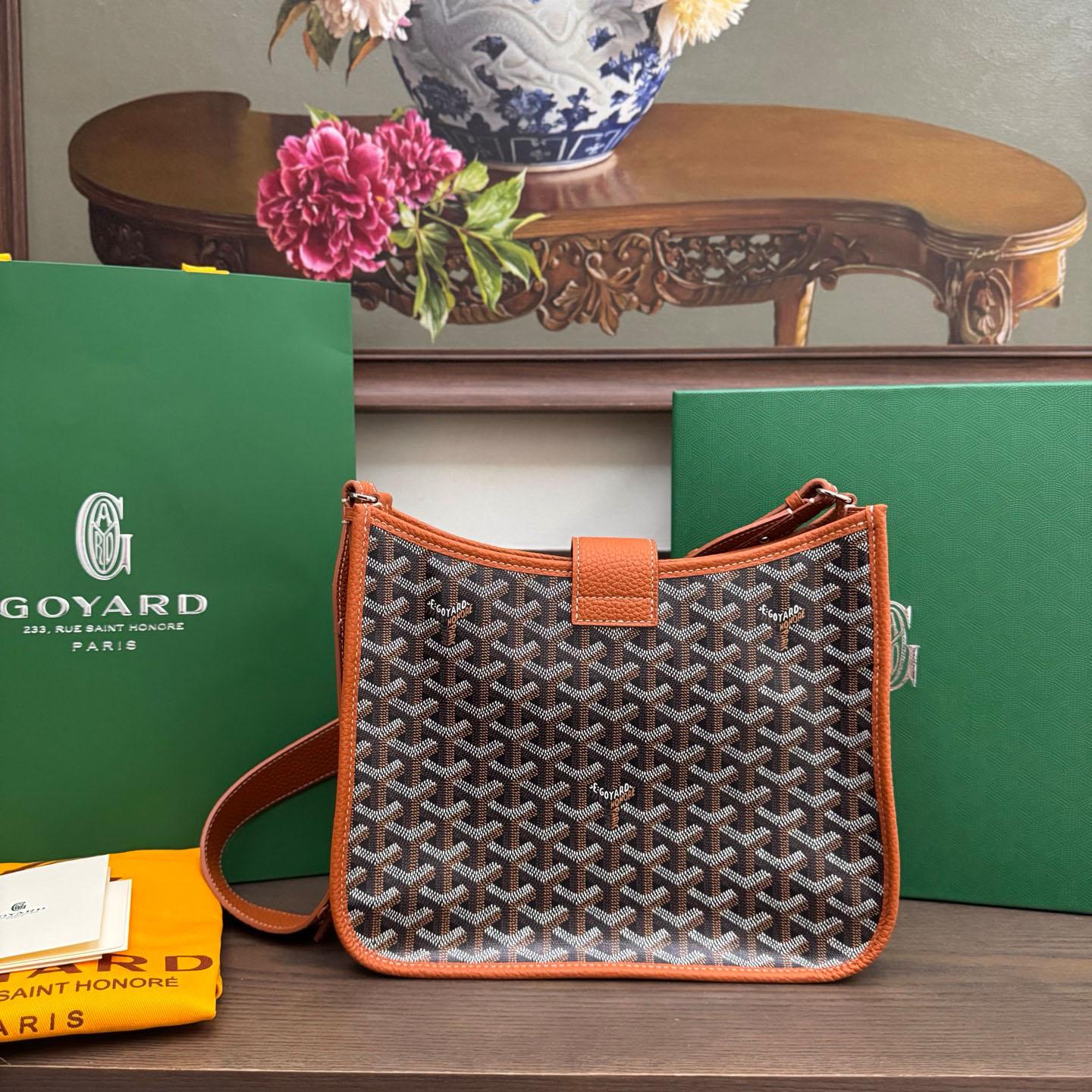 Goyard Musette Bag - DesignerGu