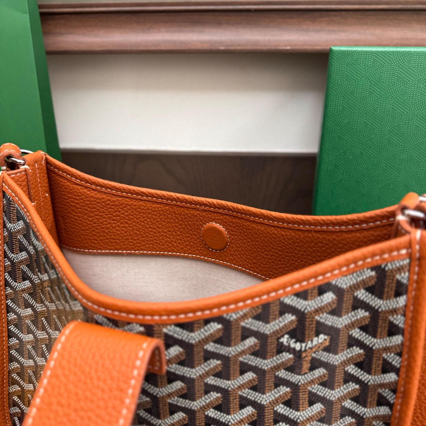 Goyard Musette Bag - DesignerGu
