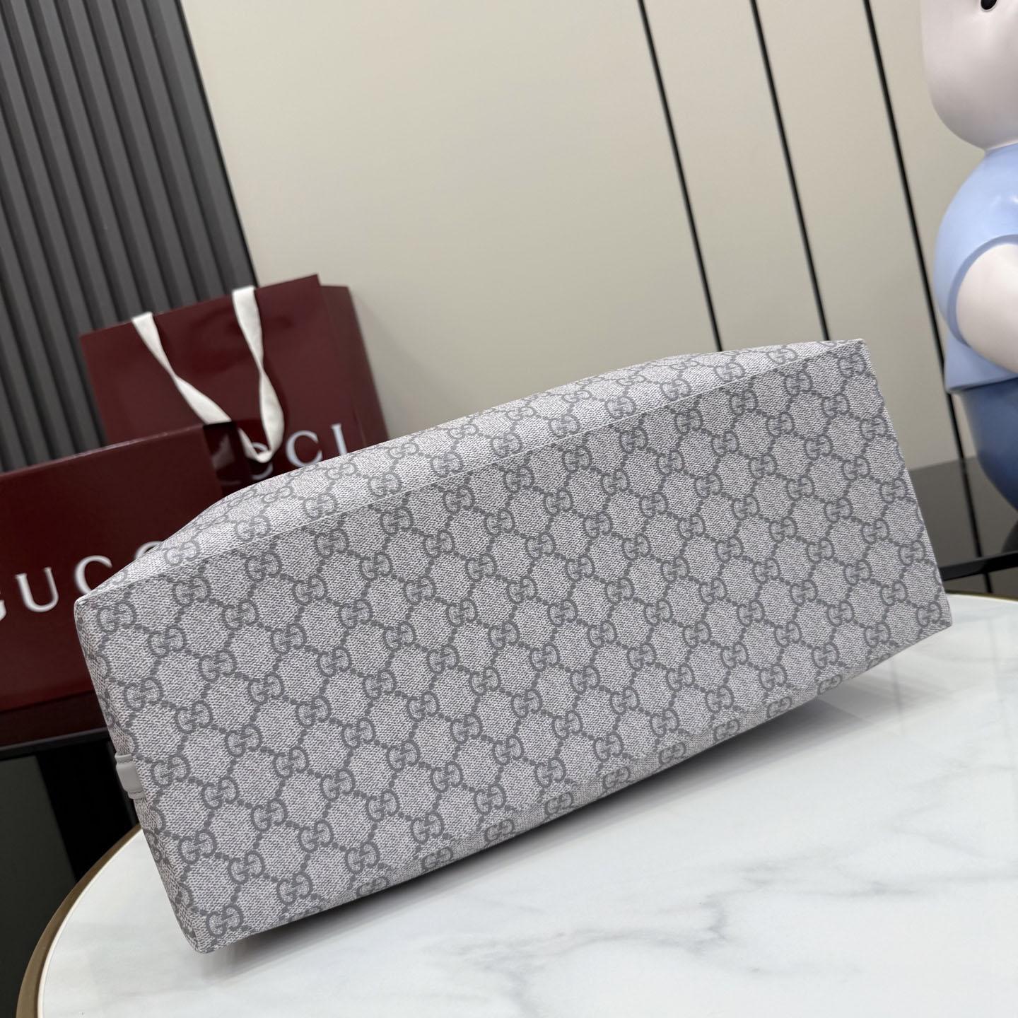 Gucci GG Emblem Large Tote Bag 815213 - DesignerGu