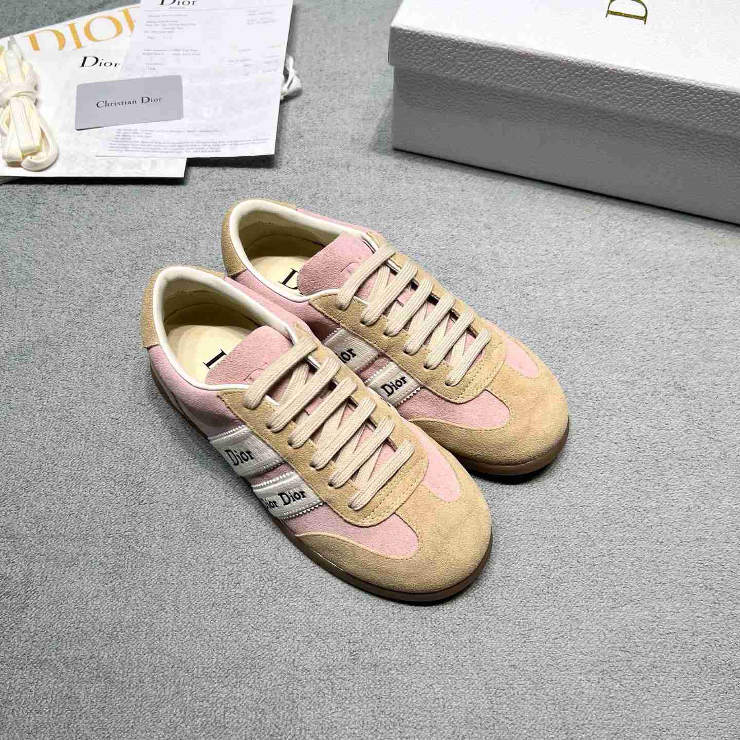 Dior Ribbon Sneaker - DesignerGu