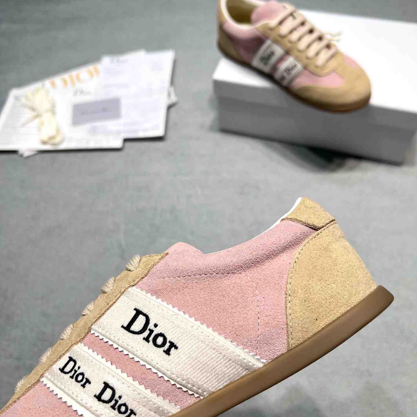 Dior Ribbon Sneaker - DesignerGu