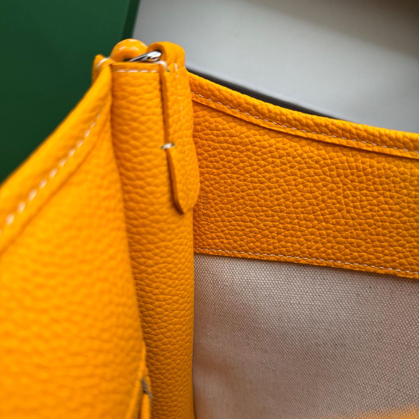 Goyard Musette Bag - DesignerGu