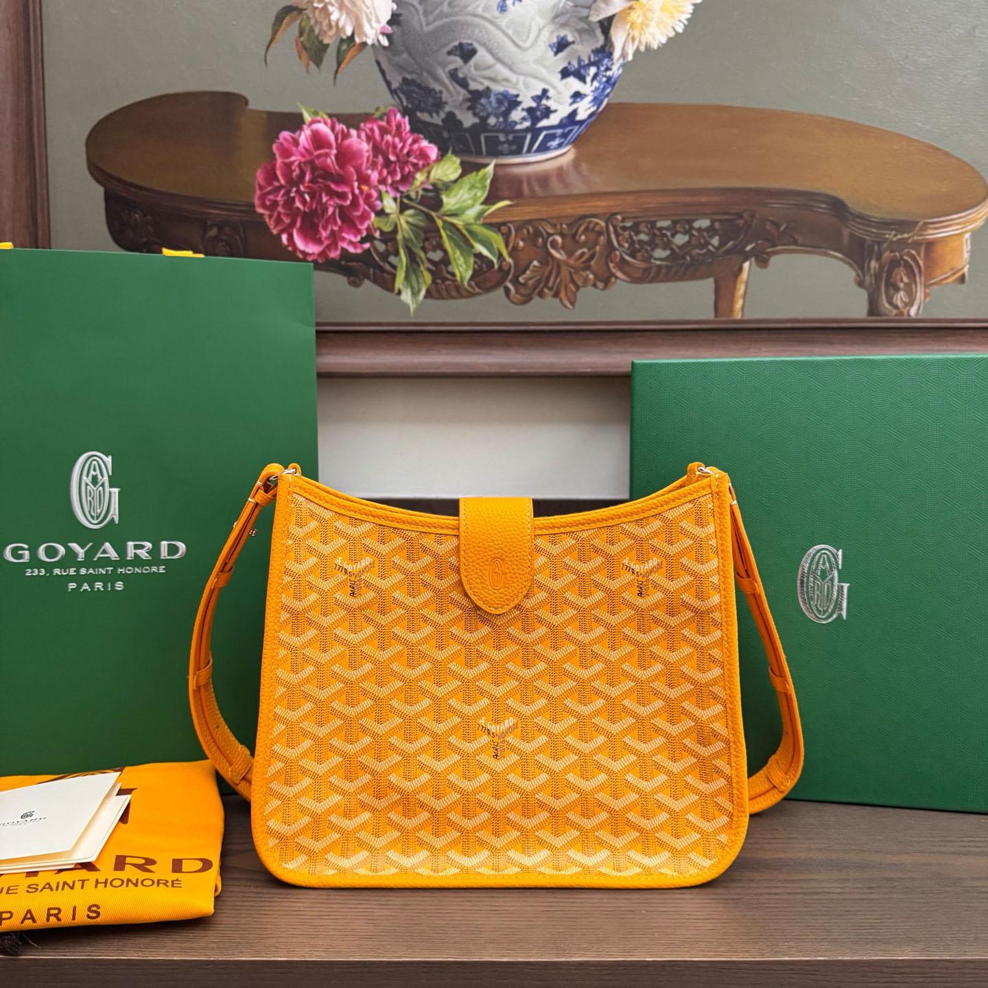 Goyard Musette Bag - DesignerGu