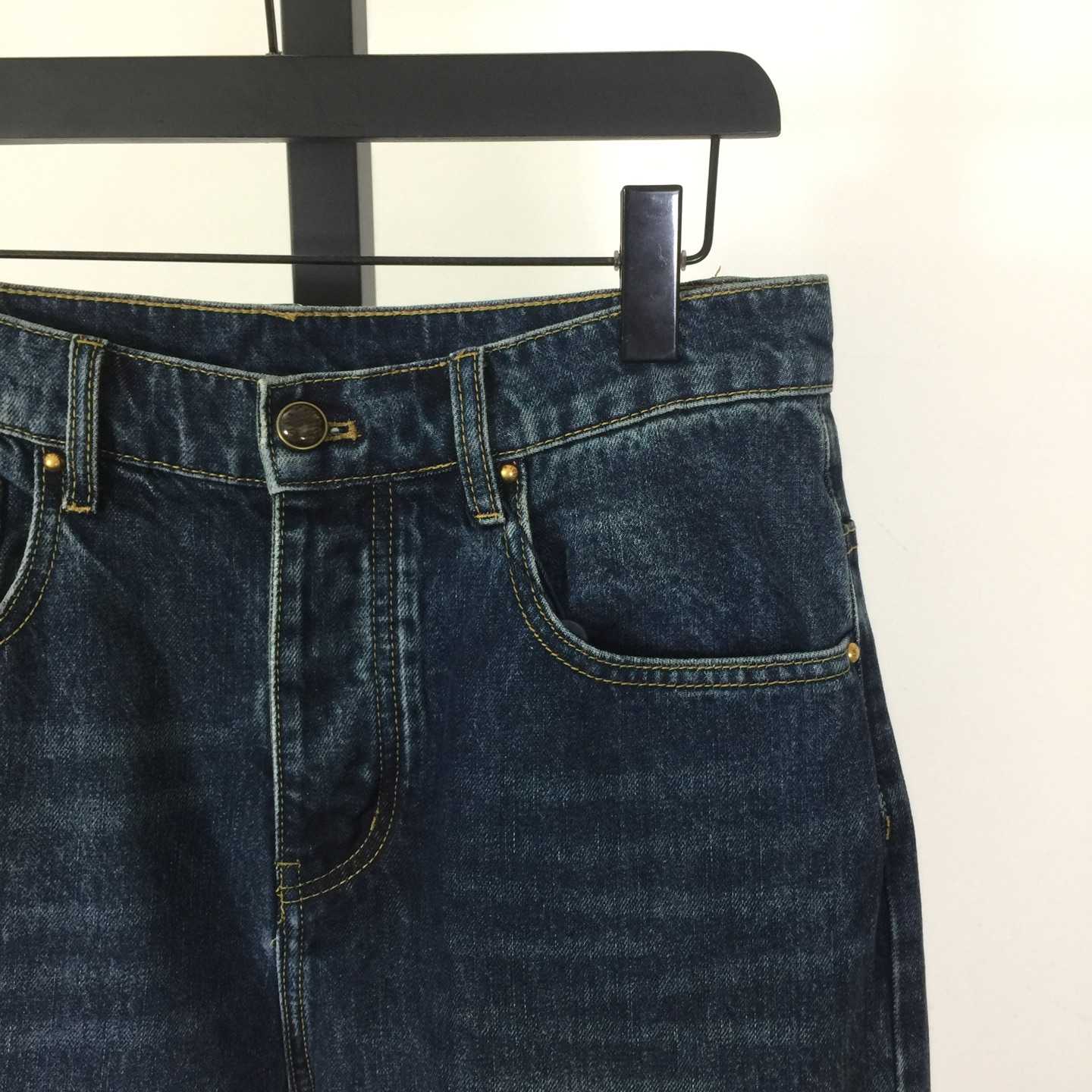 Louis Vuitton Denim Skate Pants With Leather Signature Pockets   1AJUXV - DesignerGu