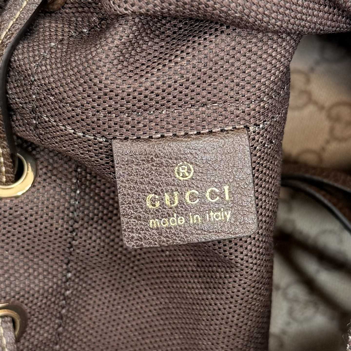 Gucci Venice Small Bucket Bag - DesignerGu