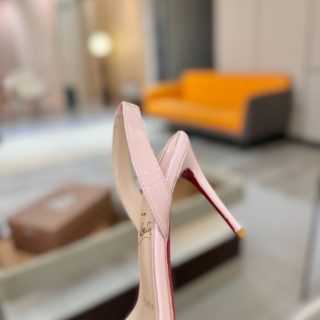 Christian Louboutin Marilyn Leather Sandals - DesignerGu