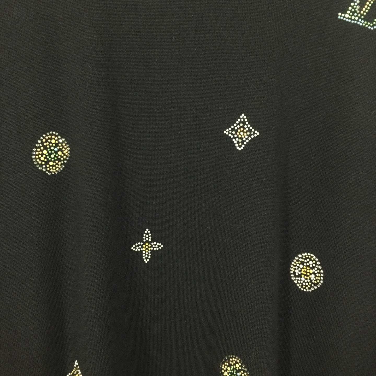 Louis Vuitton Embellished Short-Sleeved Crewneck   1AJR09 - DesignerGu