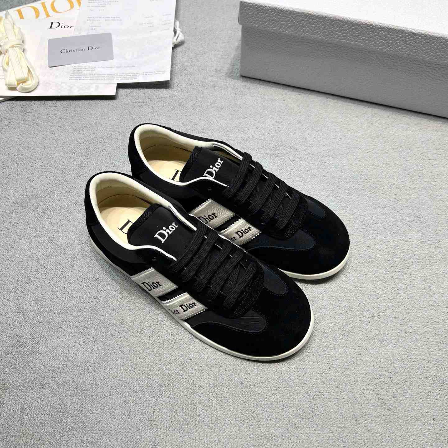 Dior Ribbon Sneaker - DesignerGu