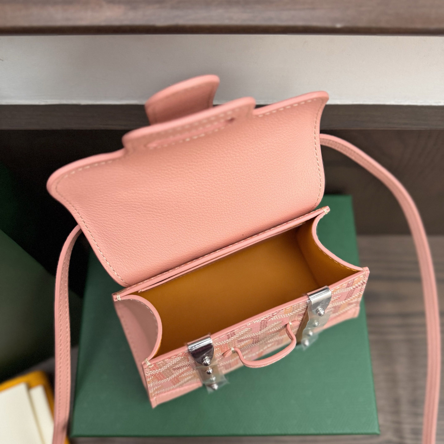 Goyard Saïgon Structuré Mini Bag Limited Edition - DesignerGu
