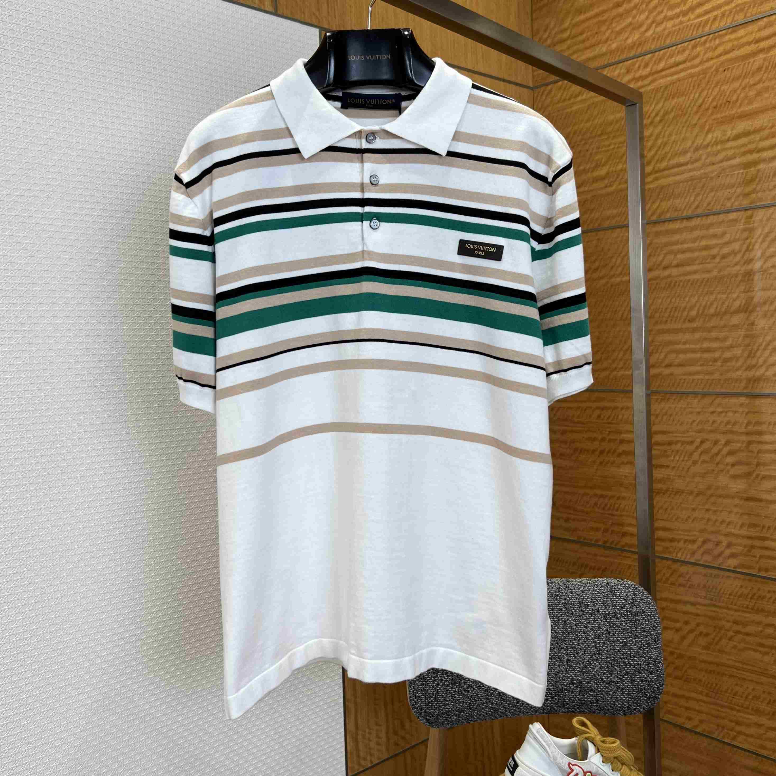 Louis Vuitton Striped Textured Short-Sleeved Polo Shirt 1AK7I4 - DesignerGu