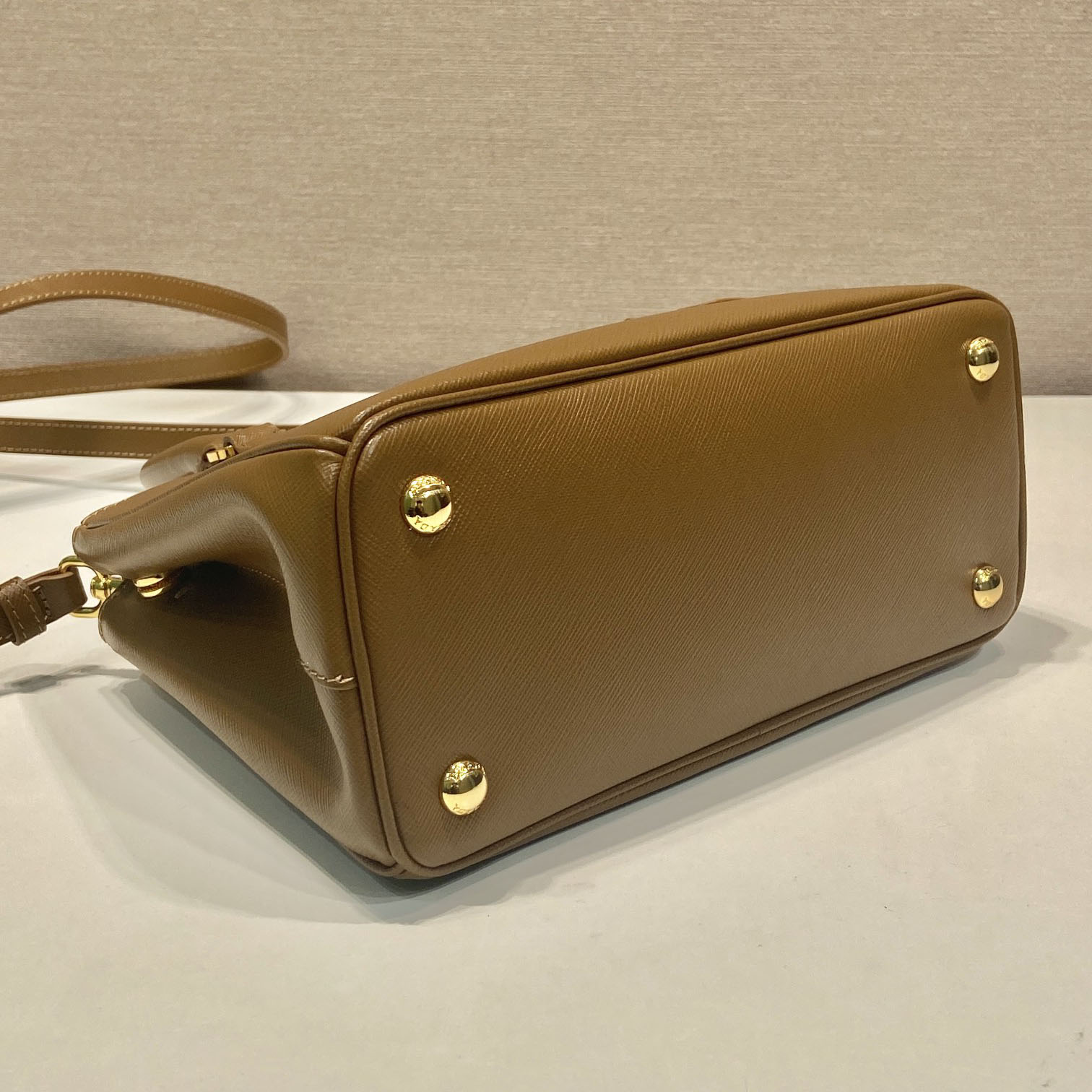 Prada Galleria Small Saffiano Leather Bag - DesignerGu