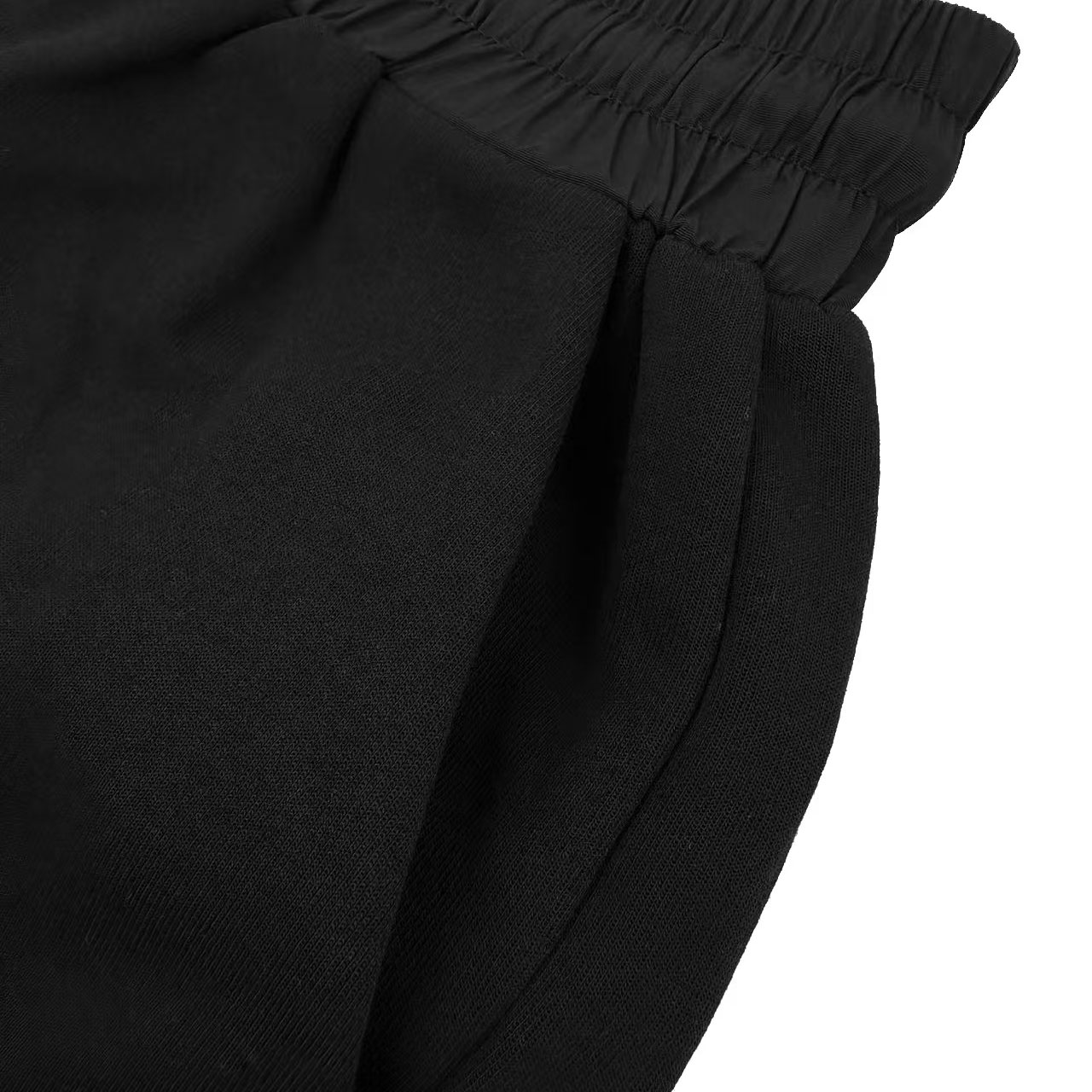 Amiri Drawstring-Waist Cargo Track Shorts - DesignerGu