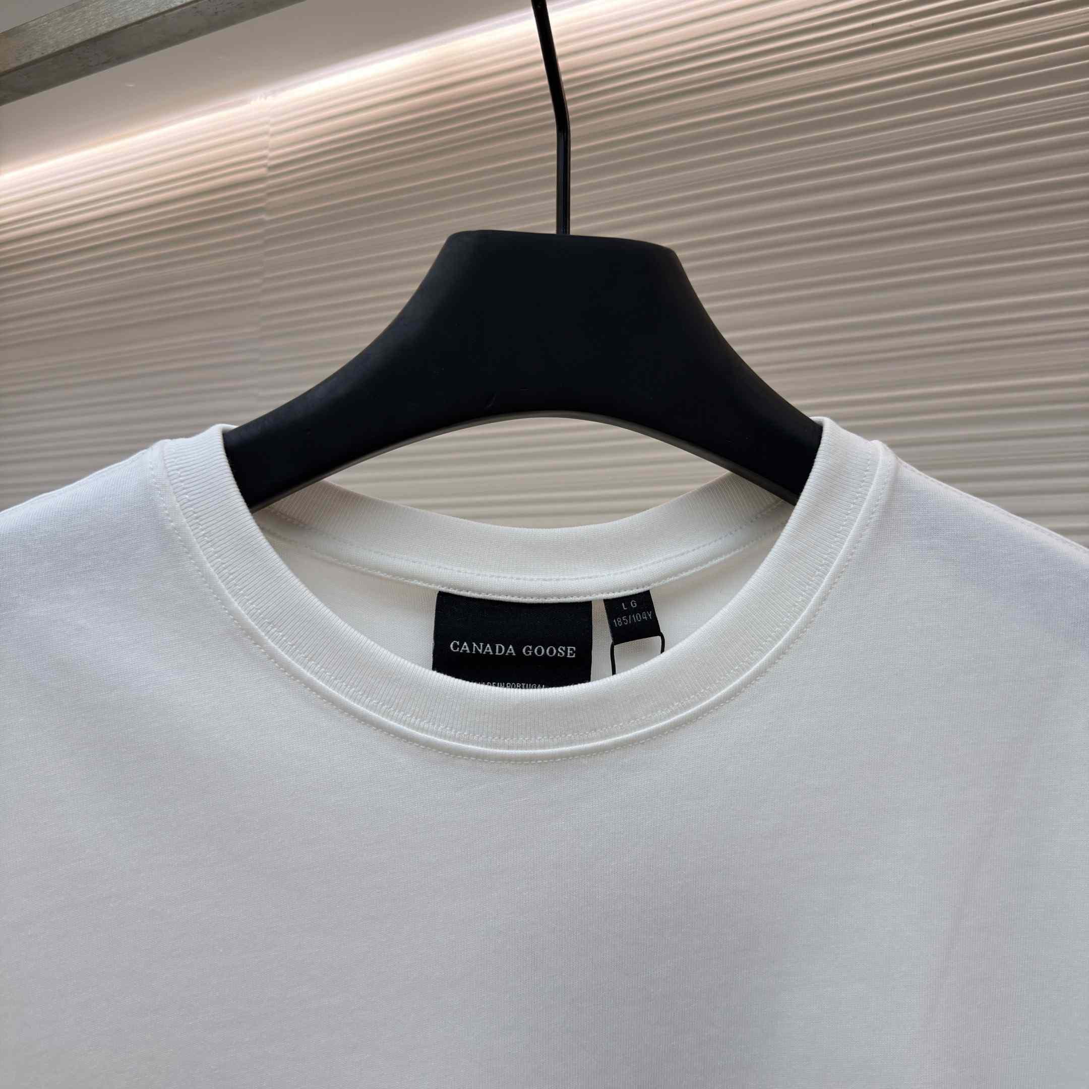 Canada Goose Logo-Embroidered T-shirt - DesignerGu