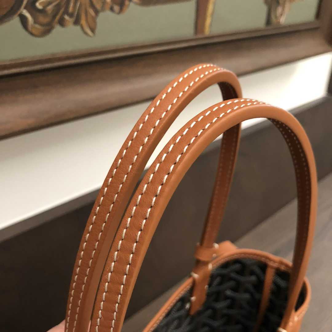 Goyard Anjou Mini Bag  - DesignerGu